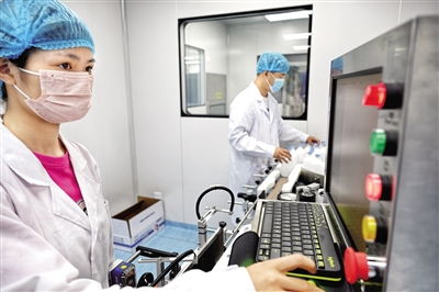研制新型獸用生物制品，助力家畜動物疫病防控與生物技術開發服務創新
